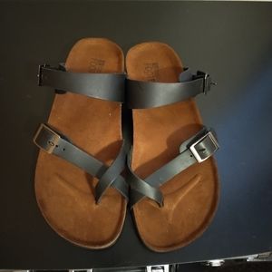 Leather Footed women's sandals
